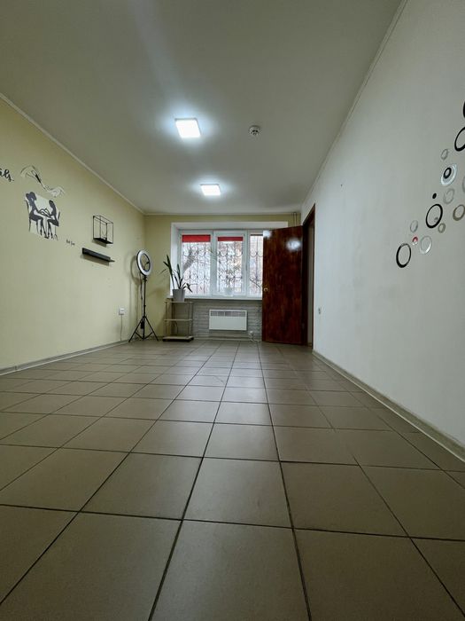 Оренда місця в студії краси