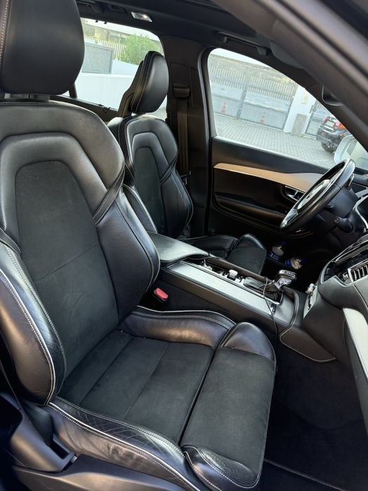 Volvo XC 90 D4 "R-Design" - Suspensão a ar/Full Extras
