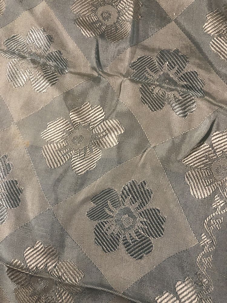Colcha azul bébé adamascada com franja 200 x 160