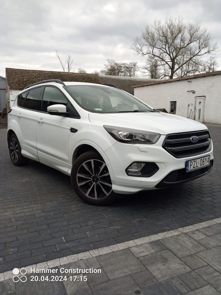 Ford Kuga 1.5 LPG wersja ST Line