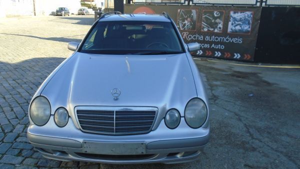 Para Peças Mercedes-Benz E-Class (W210)