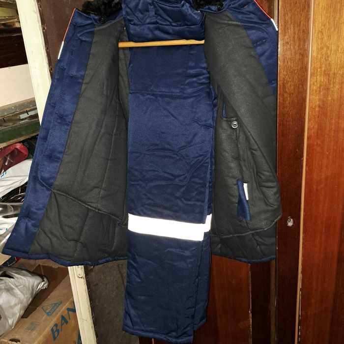 Продам бушлат зимовий(новий)