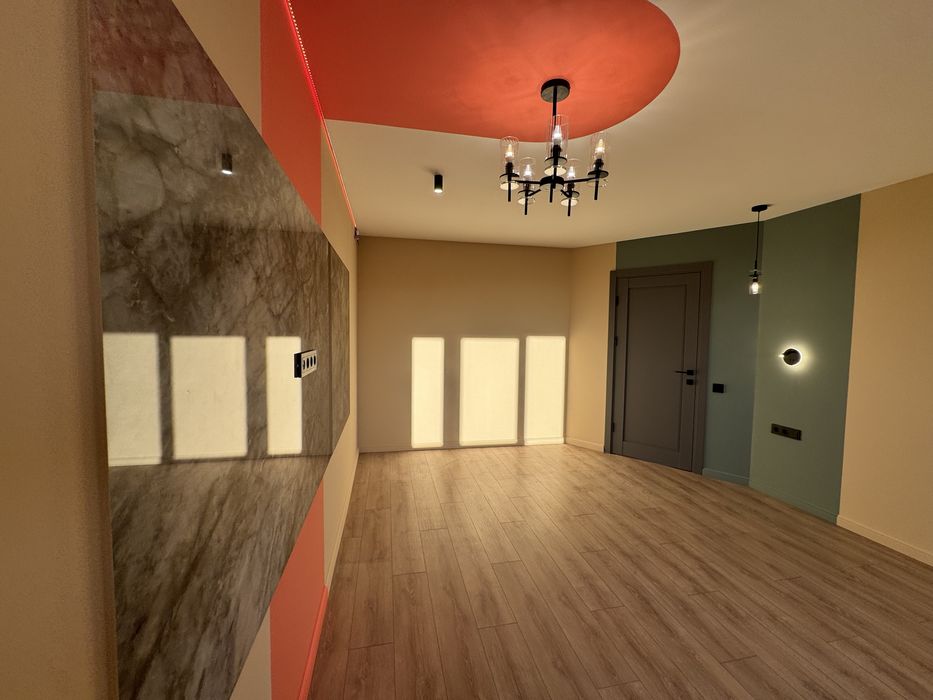 Яскрава 2-кімнатна квартира в новобудові!