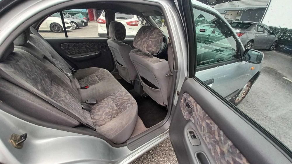 Nissan Almera 1999
