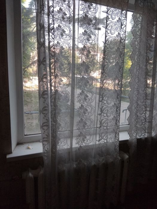 Продається кімната в гуртожитку.