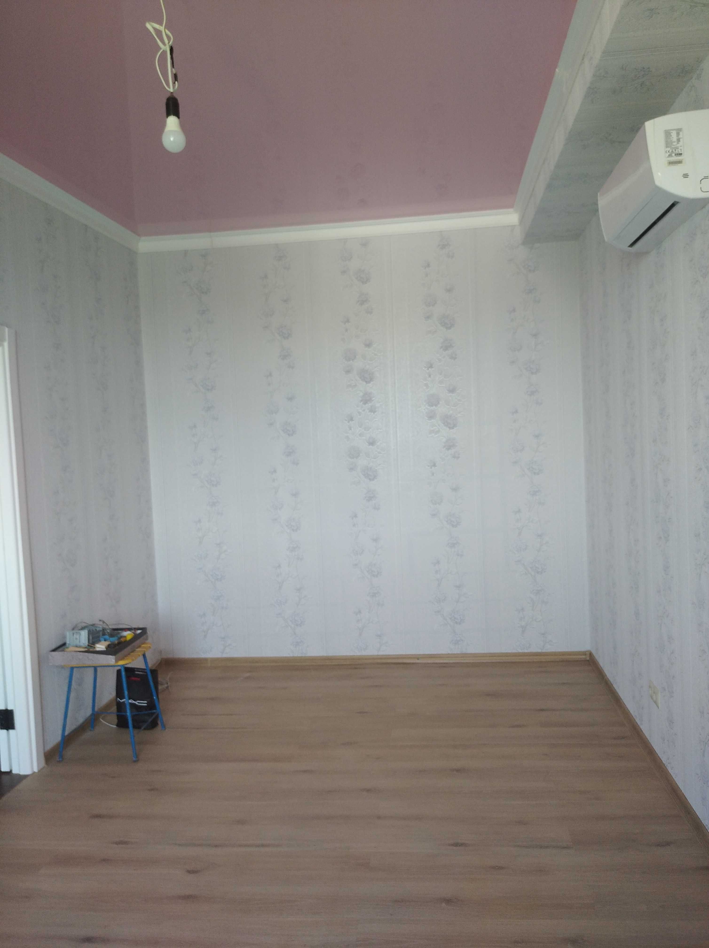 продам 2-х ком.квартиру на Пирогова.