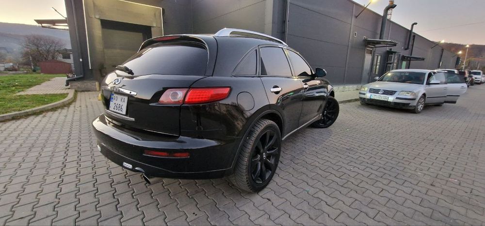 INFINITI FX45  газ/бензин