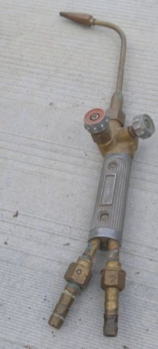 Газовая горелка в рабочем состоянии