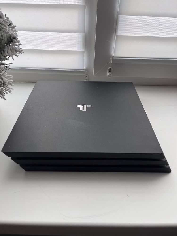 PlayStation 4pro 1tb