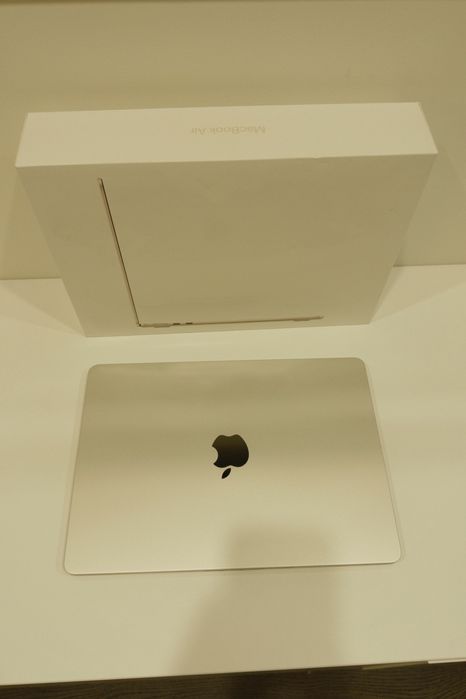 MacBook Air 13,6 M2