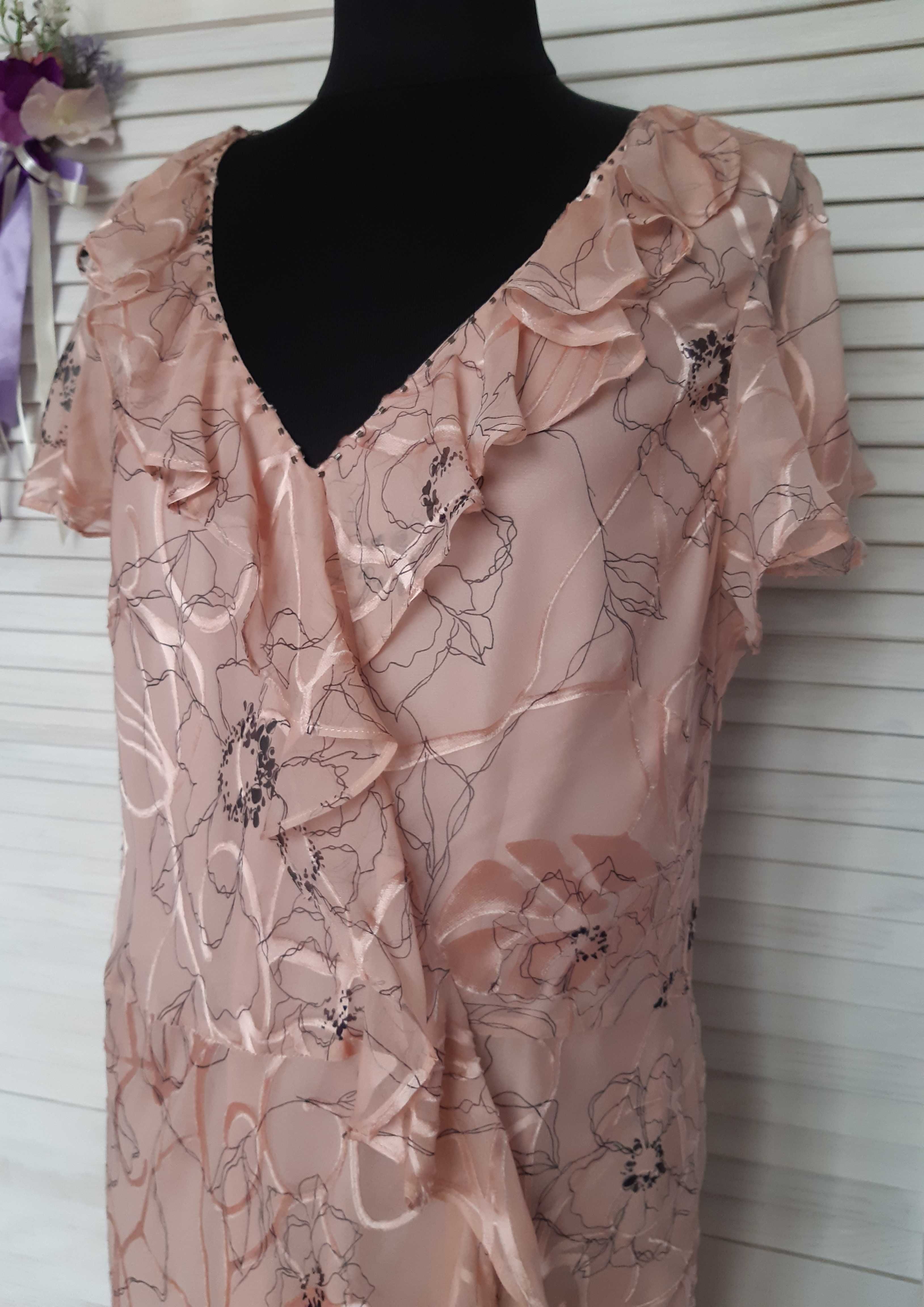 Пудровое смесь шелка платье в цветы премиального бренда corneliani