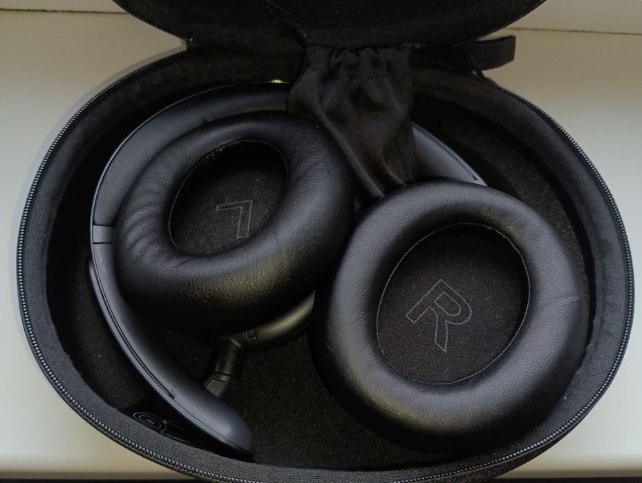 Soundcore Tune
В комплекті чехол та шнур
Компанія Anker розширює