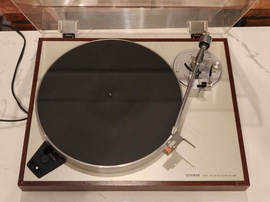 LUXMAN PD-284 ! Gramofon Direct Drive ! Audio technica AT-20e