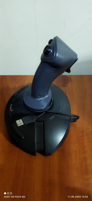 Джойстик genius f-23