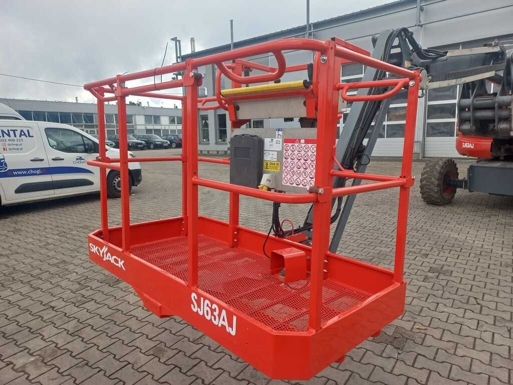 Przegubowy Podnośnik Koszowy SKYJACK SJ63AJ 4x4 - Wynajem