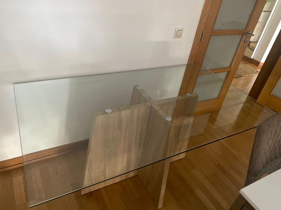 Mesa de jantar a venda