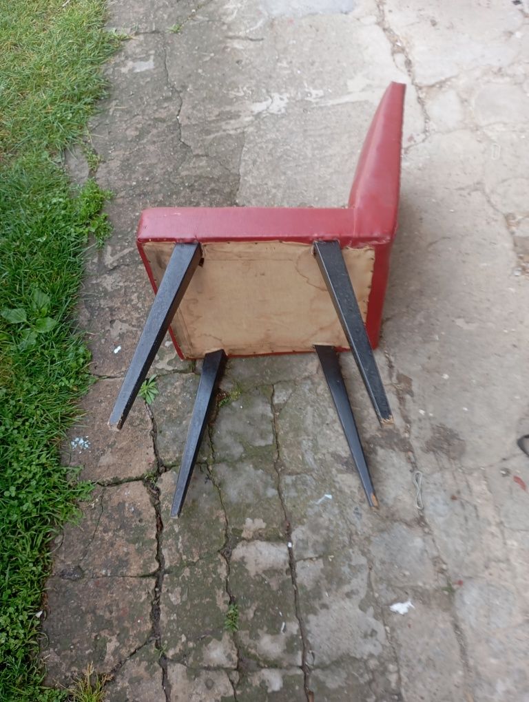 Krzesła bez dziur 3 szt