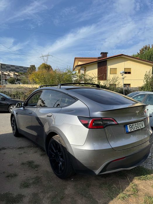 Vendo Tesla Model Y RWD (prestaçao 291,65)