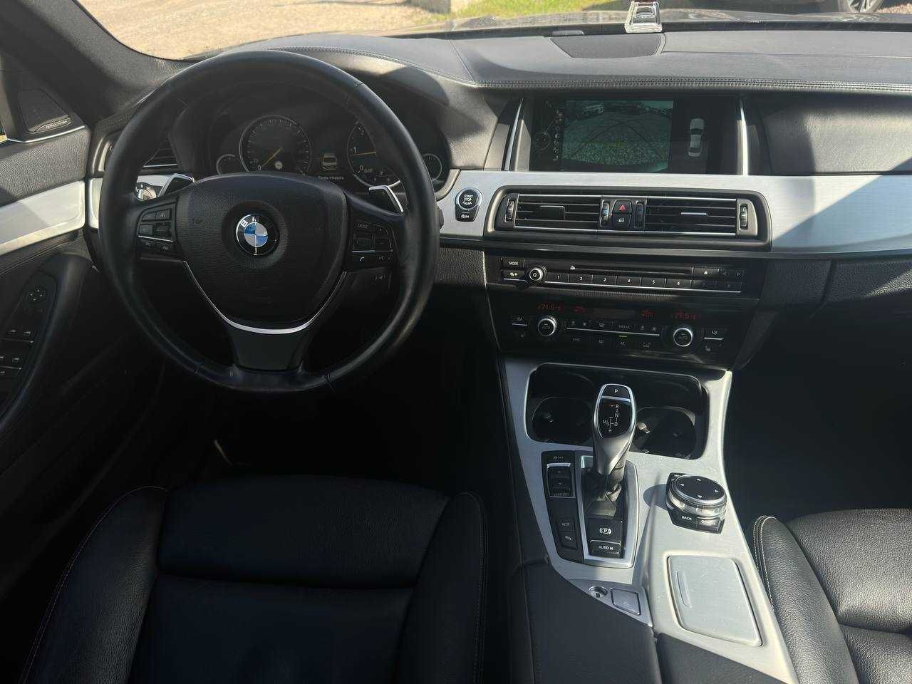 Авто BMW 5 Series 2013