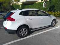 Volvo v40 cross country