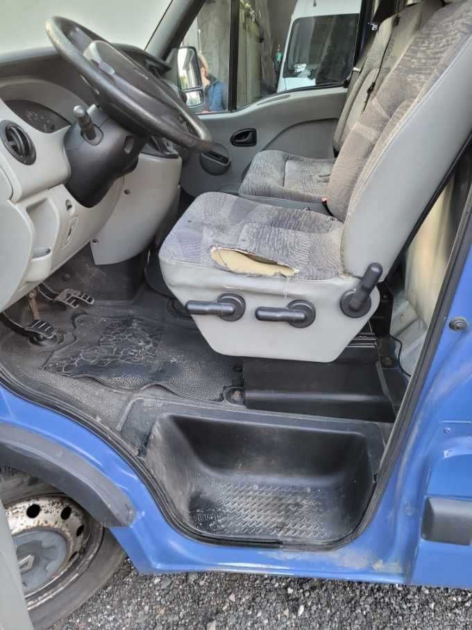 Renault Master 2.5 dci 2006 rok