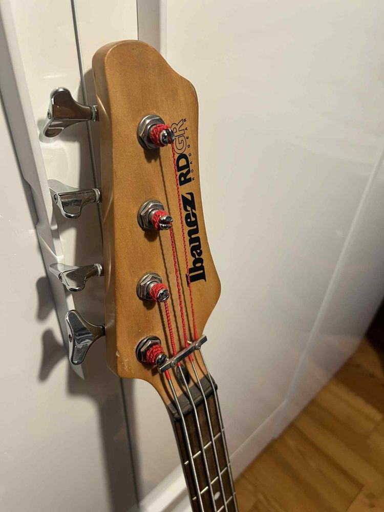 Gitara basowa Ibanez RD300