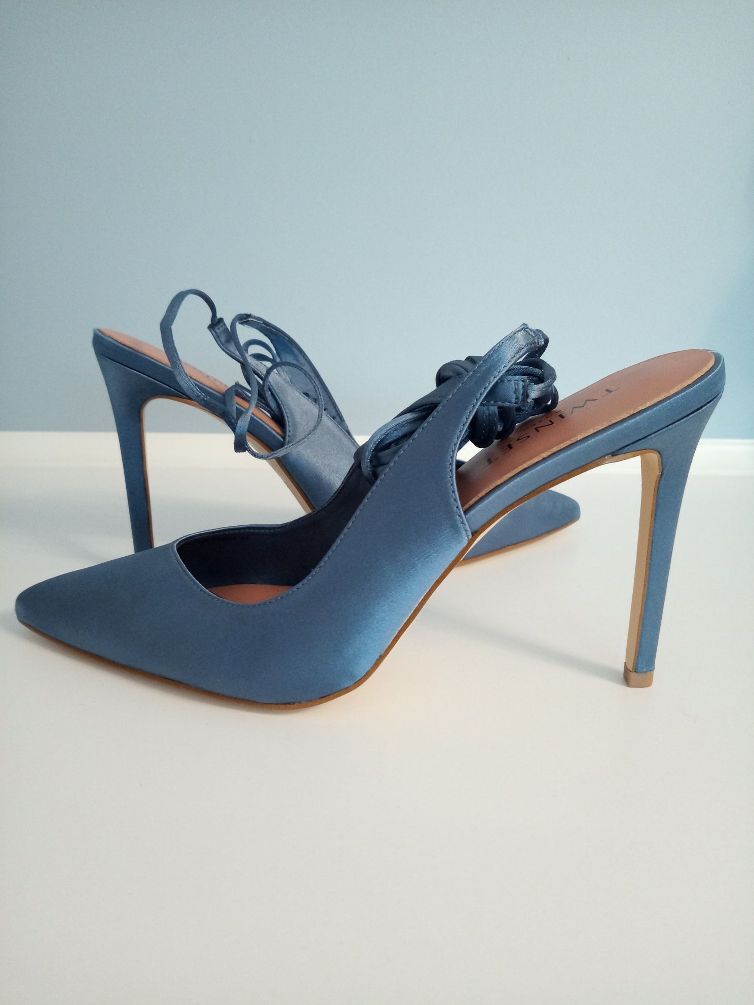 OBNIŻKA ‼️Czółenka damskie marki Twinset Milano rozmiar 41(27,5 cm)
