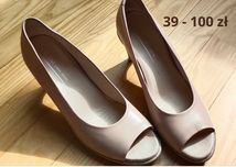 Sprzedam buty, rozmiary 38 i 39.