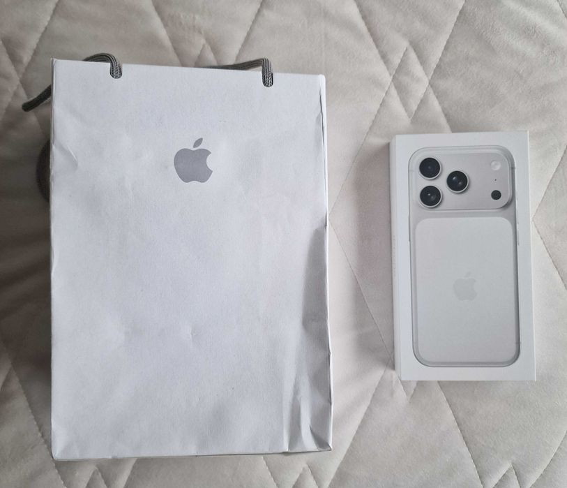 Iphone 17 pro Cinza ainda selado