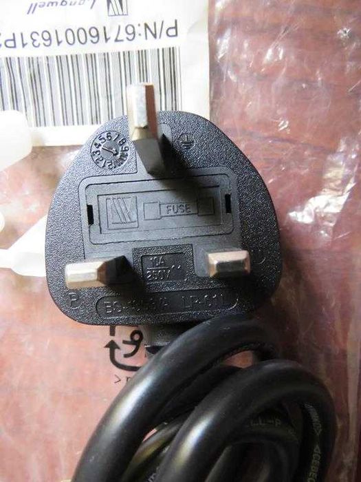 Cabo alimentação tipo UK BS1363 com fusível e terra EMBALADO a ESTREAR