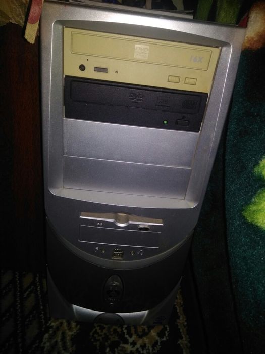 Компьютер Intel Pentium 4