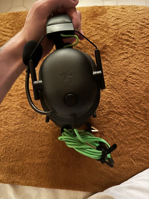 Vendo os meus fones novos da razer