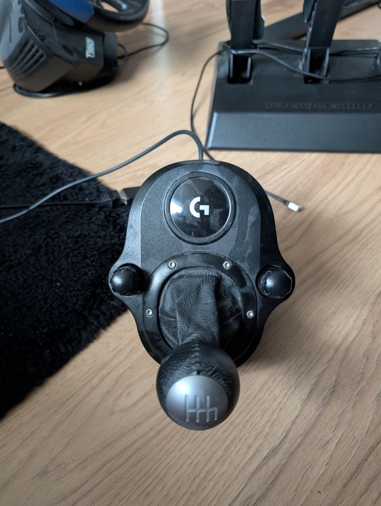 Sprzedam shifter logitech plus adapter