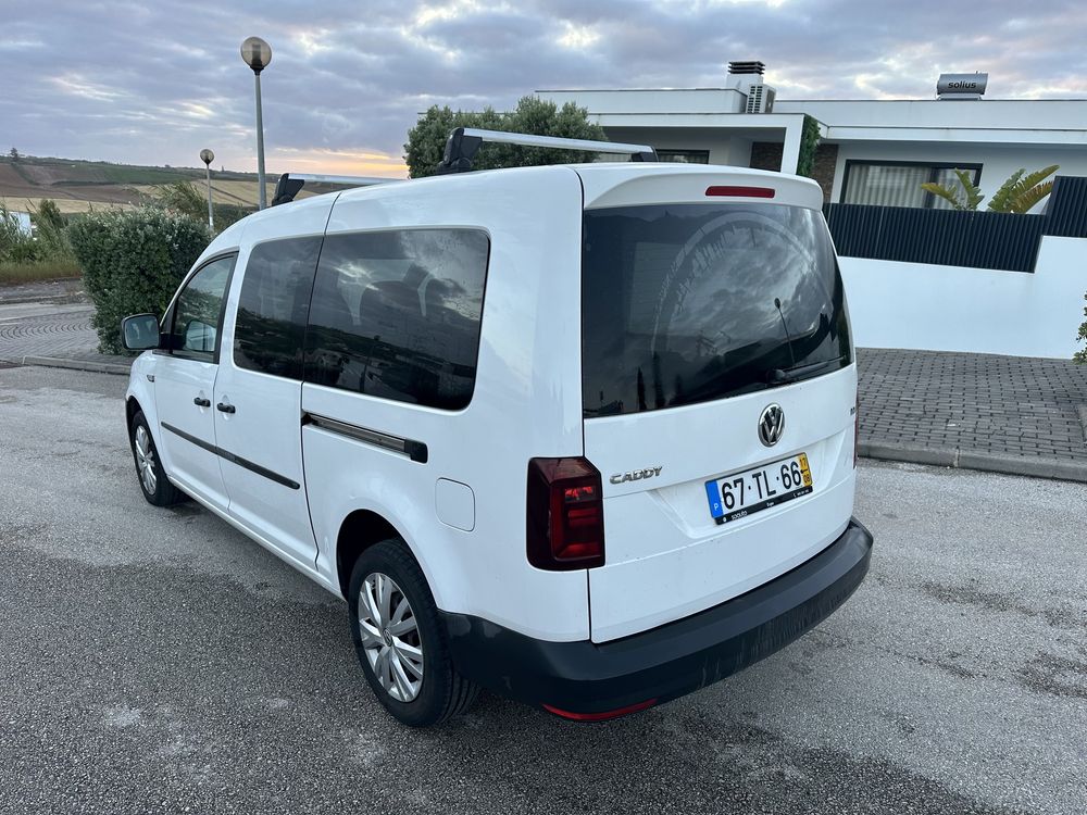 Vw Caddy 2.0 TDi Maxi 5Lug Nacional