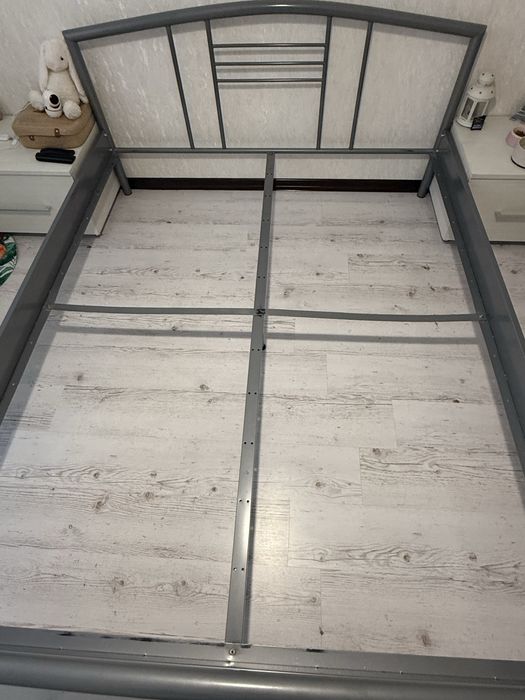 Кровать металическая 160*200