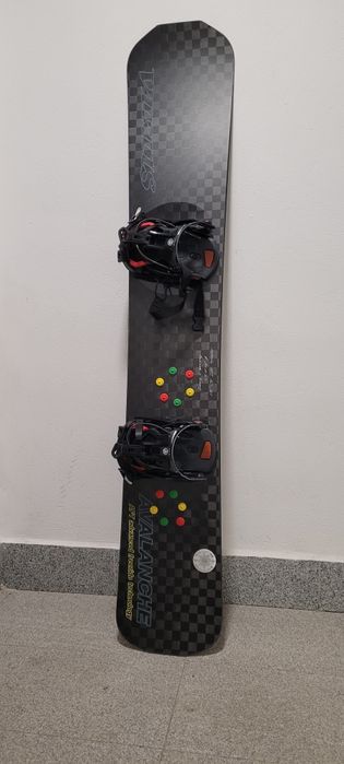 Komplet deski snowboardowej Virus Avalanche freeeride