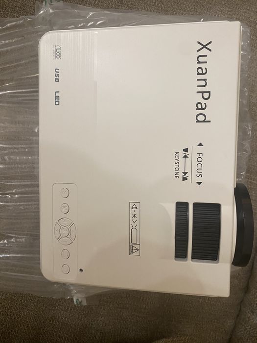 Міні проектор HuanPad