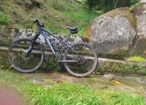 Bicicleta BTT como nova