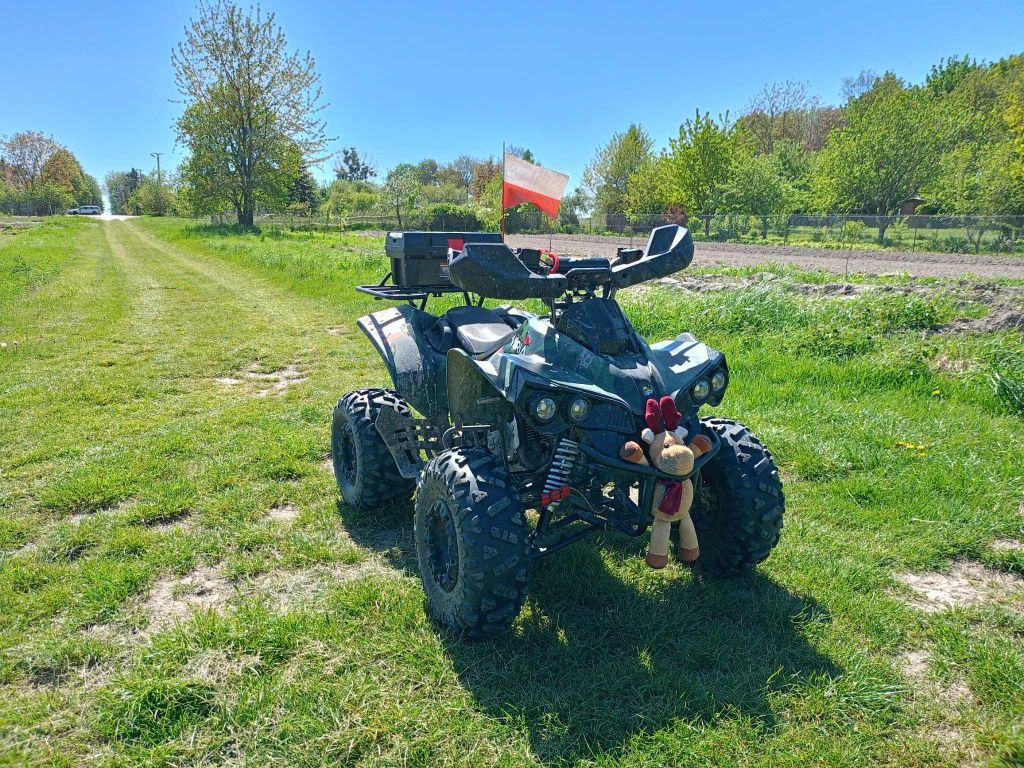 Quad Varia Pro 125