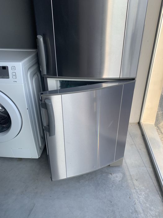 Холодильник Elektroluks