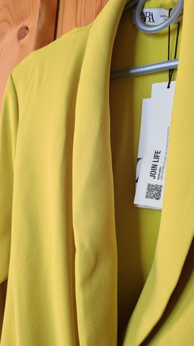 Платье на запах Zara