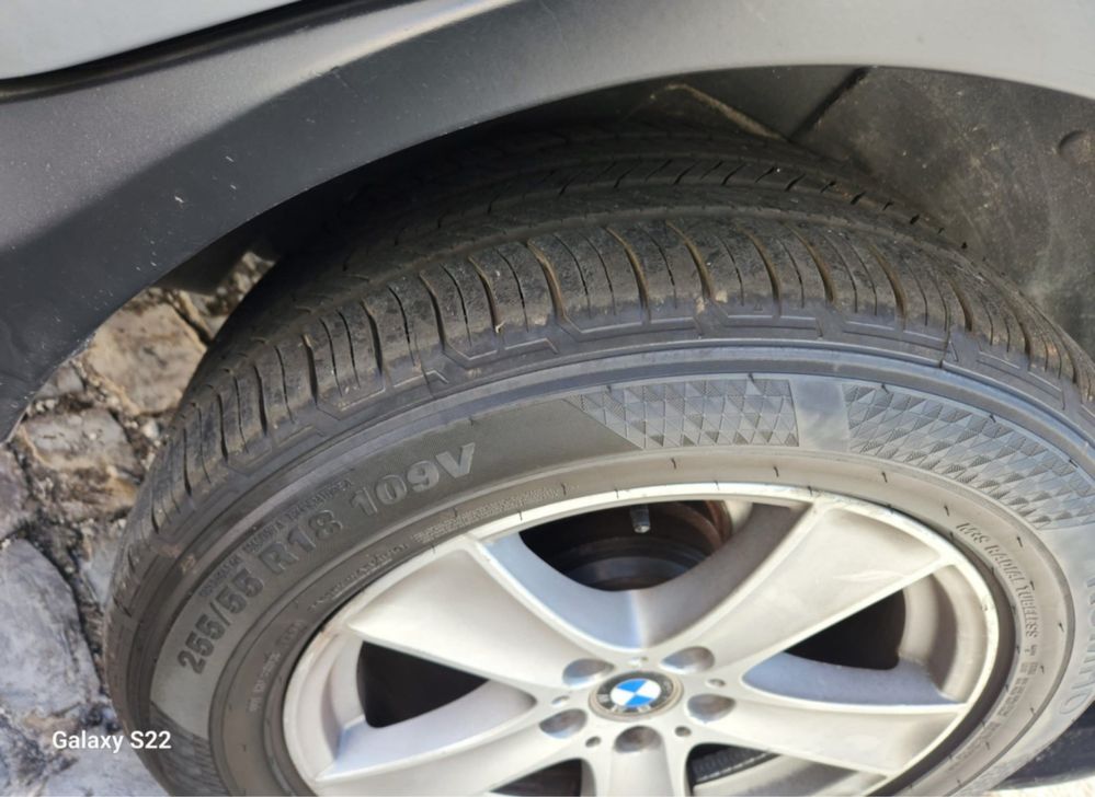 Bmw x5……………………..