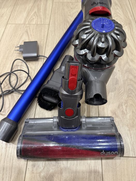 Пилесос dyson на запчасти