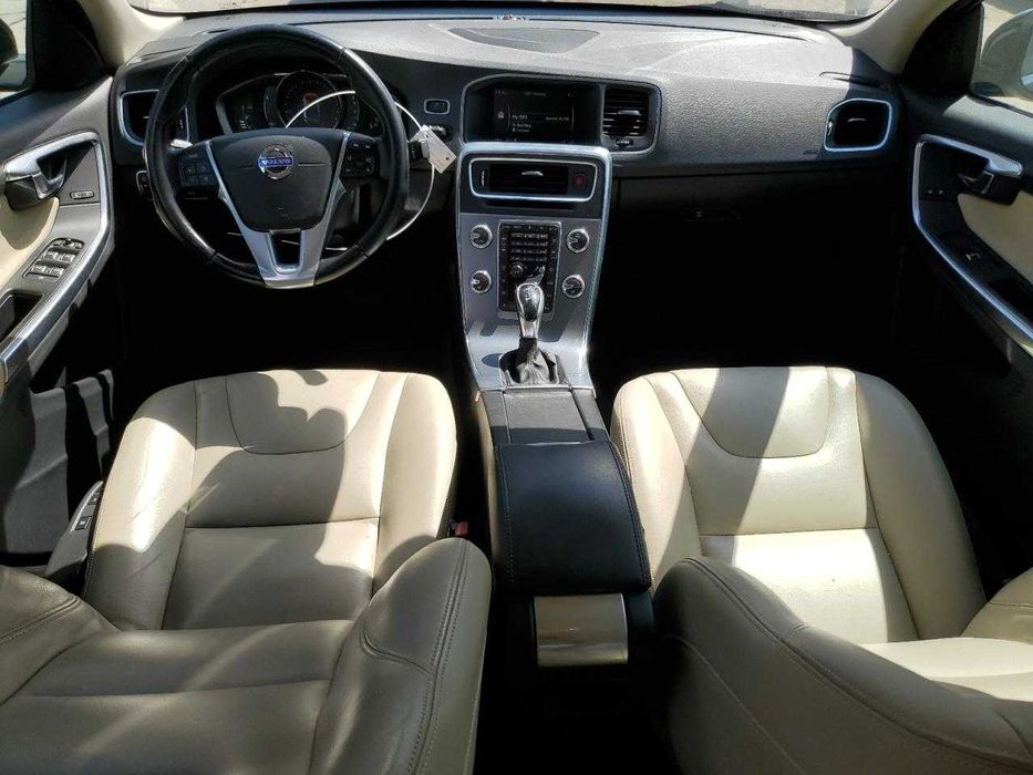 2017 Volvo S60 PREMIER
