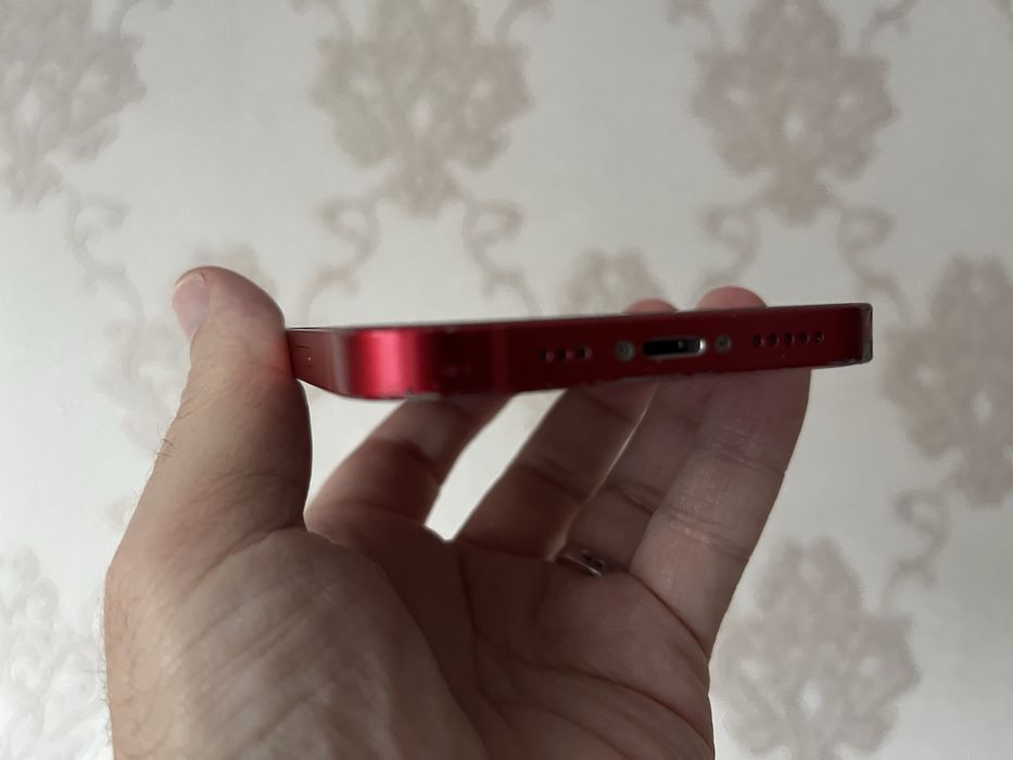 Iphone 13. 128. Неверлок . АКБ 82%