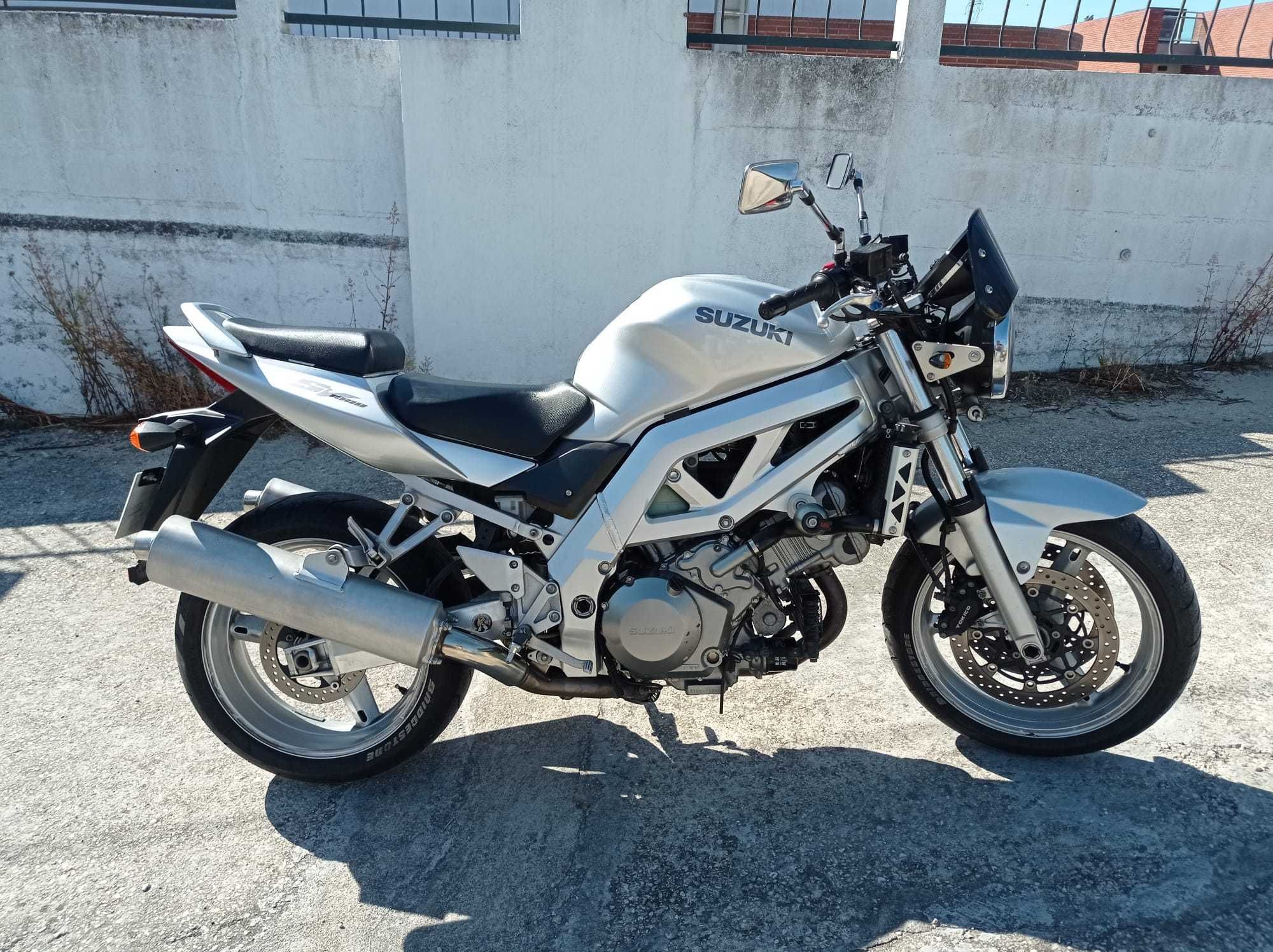 Vendo Suzuki SV1000