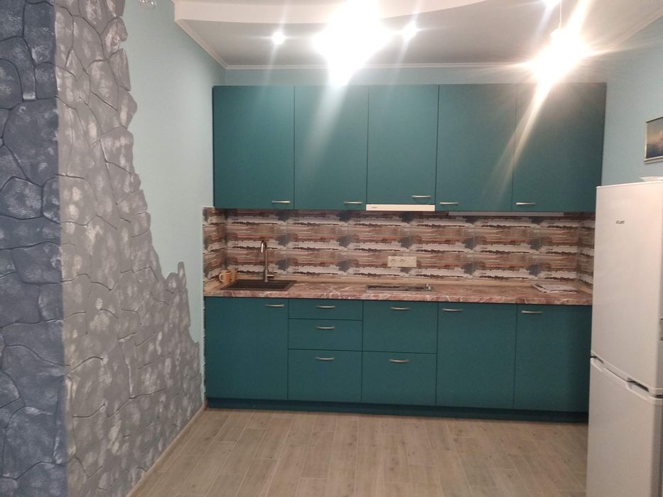 Оренда євродвушки 41м., "Місто Квітів", м"Сирецька" Тираспольська 58