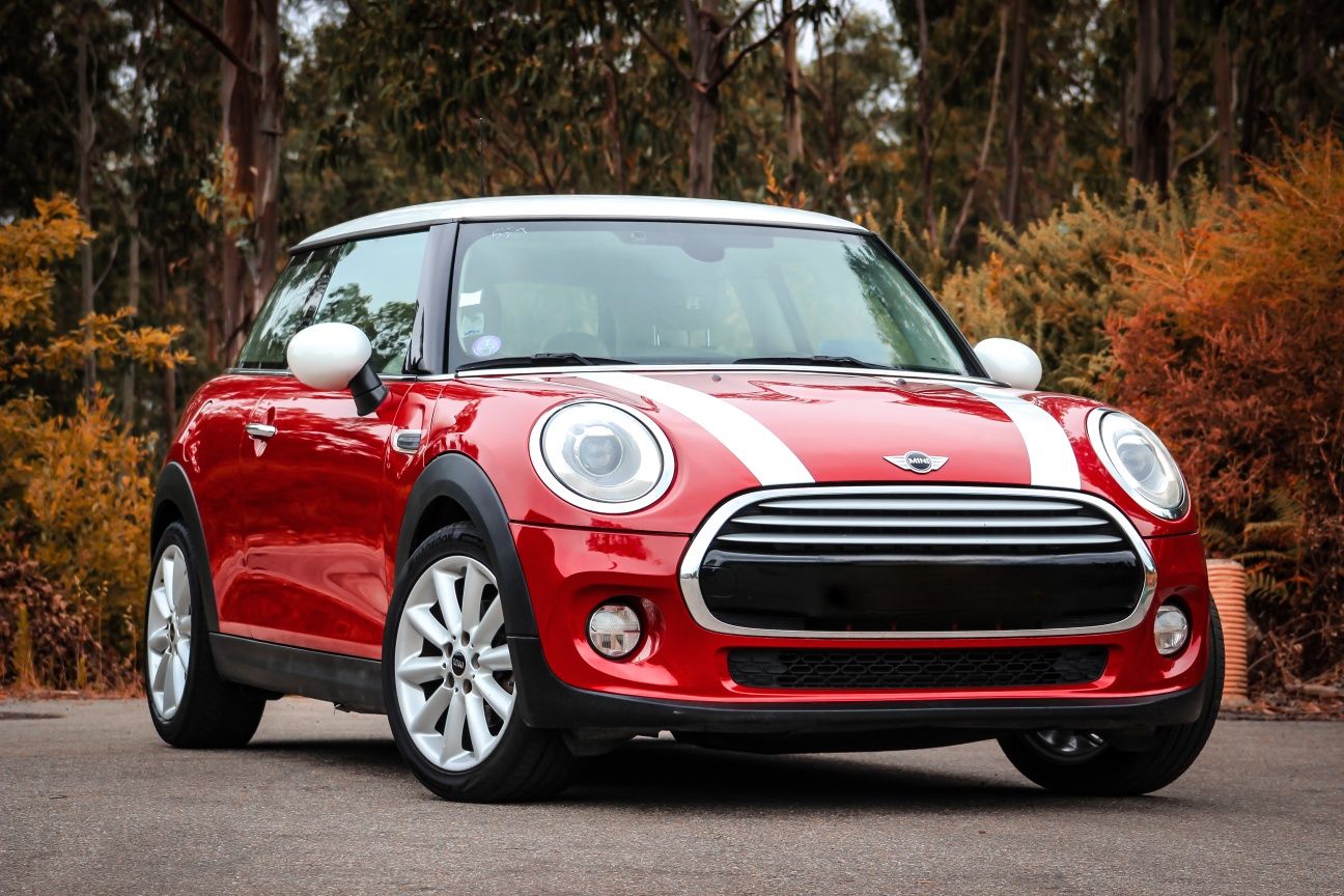 Mini Cooper F56.