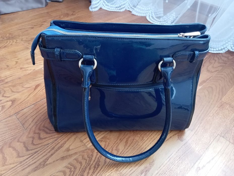 Акція!Лаковані сумки в ідеальному стані