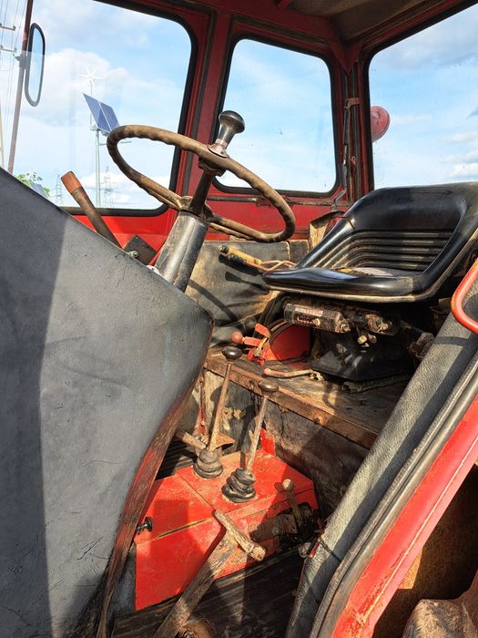 Ciągnik Massey Ferguson 1104